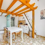 2 Bedroom Nice Home In Saint-Georges-De-Didon