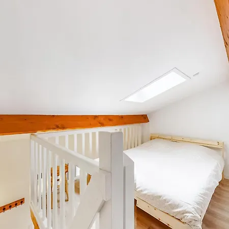 Сasa de vacaciones 2 Bedroom Lovely In Saint-georges-de-didon Saint-Georges-de-Didonne