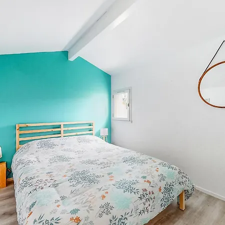 2 Bedroom Lovely In Saint-georges-de-didon Сasa de vacaciones Saint-Georges-de-Didonne