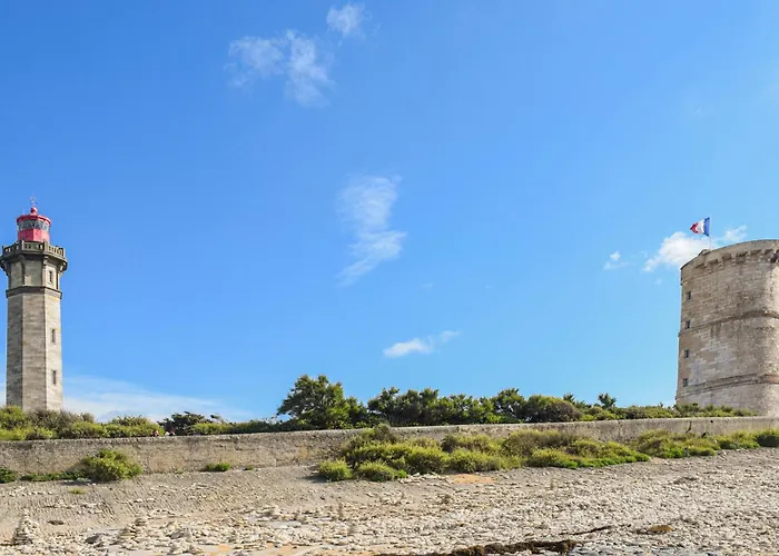 Stunning In Saint-georges-de-didon Сasa de vacaciones Saint-Georges-de-Didonne