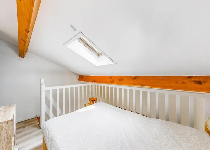 Stunning In Saint-georges-de-didon *