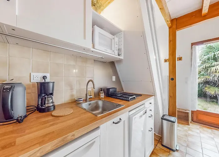 Stunning In Saint-georges-de-didon * Saint-Georges-de-Didonne