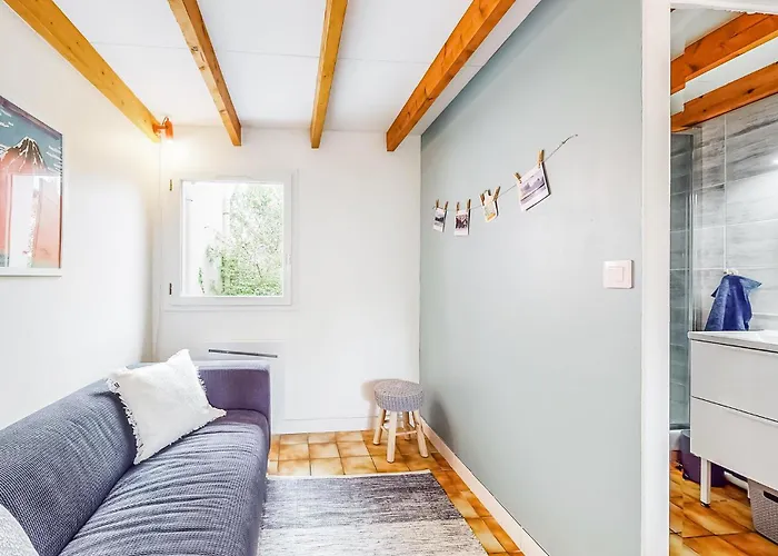 Stunning In Saint-georges-de-didon Сasa de vacaciones Saint-Georges-de-Didonne