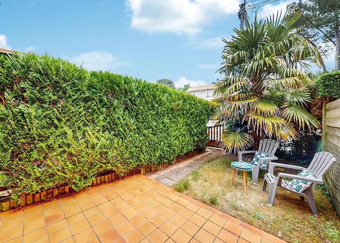 Stunning In Saint-georges-de-didon * Saint-Georges-de-Didonne