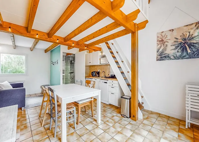 Stunning In Saint-georges-de-didon